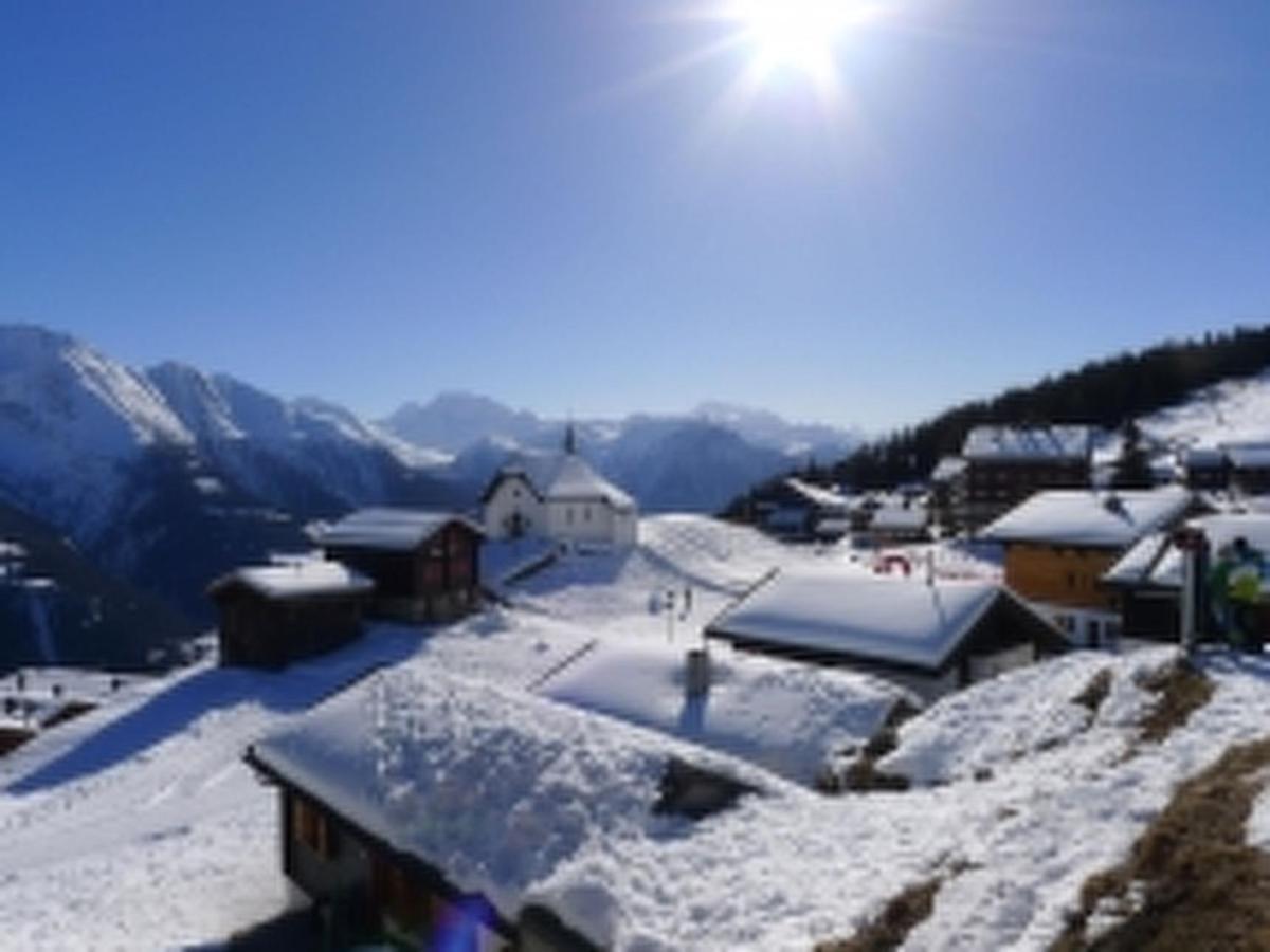 Apartment Baergblueemli - 1- Stock Ost By Interhome Bettmeralp Esterno foto